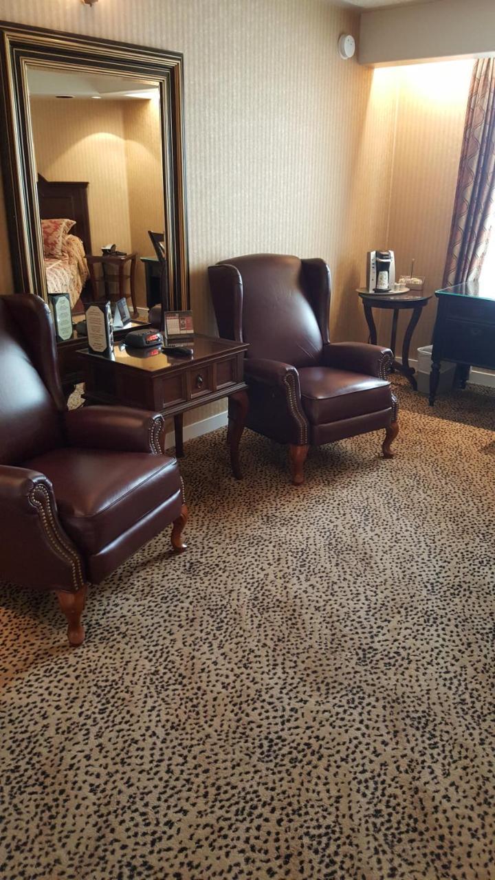 Chateau Louis Hotel & Conference Centre Edmonton Zewnętrze zdjęcie