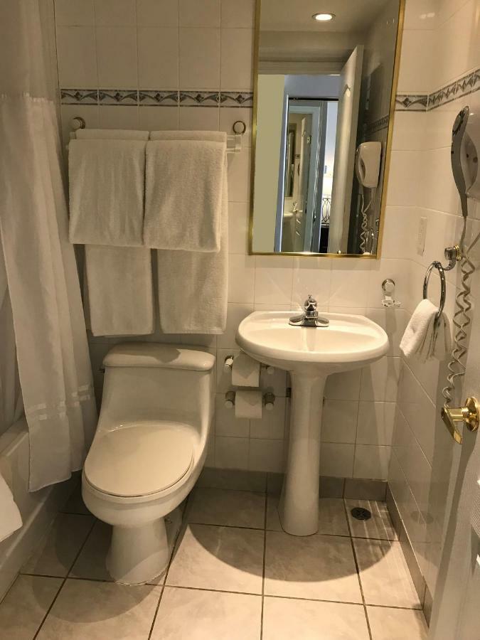 Chateau Louis Hotel & Conference Centre Edmonton Zewnętrze zdjęcie
