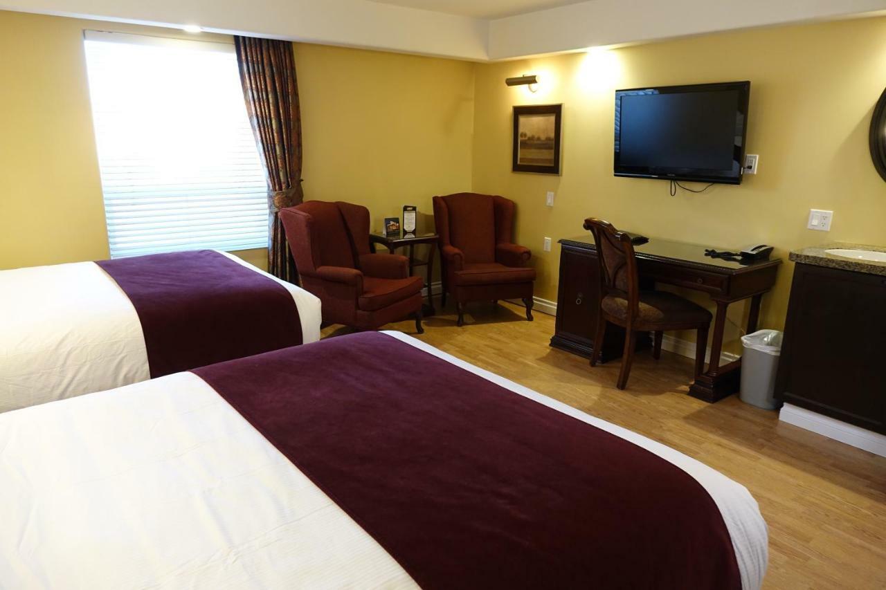 Chateau Louis Hotel & Conference Centre Edmonton Zewnętrze zdjęcie